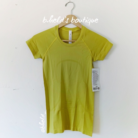 lululemon Swiftly Tech Short Sleeve 2.0 in Yellow Pear Size 2 Brand New NWT - Picture 1 of 10
